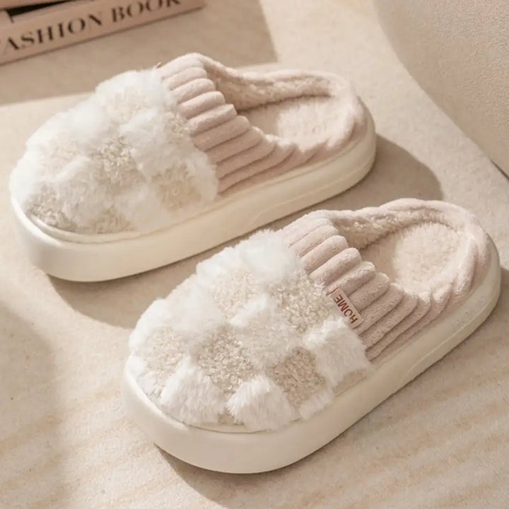 New Winter Fulffy Fur Slippers